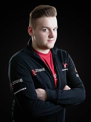 丑闻： Team Liquid 在团队被淘汰出奥斯丁 Major 后，首席执行官的声明引发了一阵批评风波